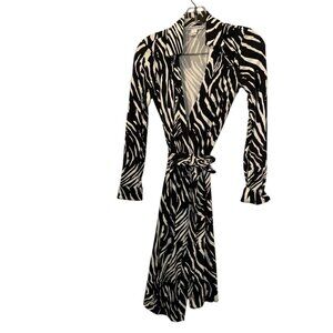 diane von furstenberg NEW black white classic zebra stripe WRAP dress silk 0